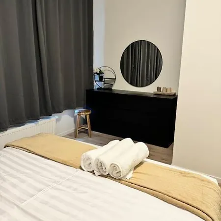 Cosy In The Hague! Pensjonat 3*