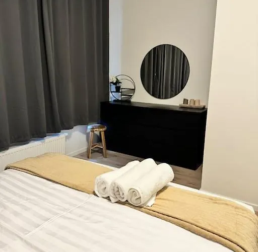 Cosy In The Hague! Πανσιόν 3*