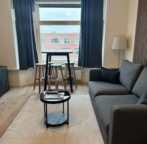 Cosy In The Hague! Pensjonat Haga