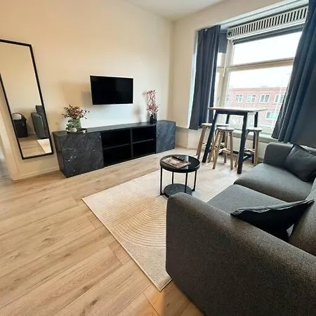 Cosy In The Hague!